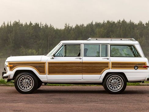 Used 1989 Jeep Grand Wagoneer AWD/4WD image 59