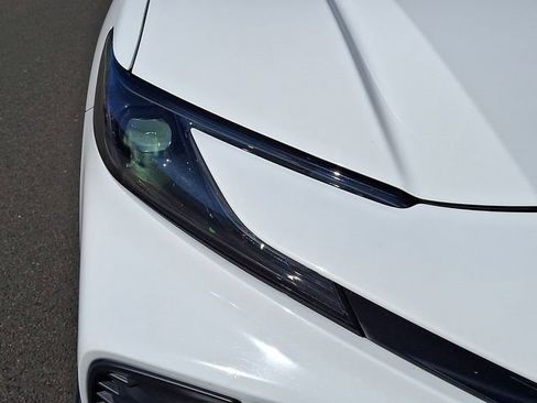 Certified 2025 Toyota Camry SE image 9