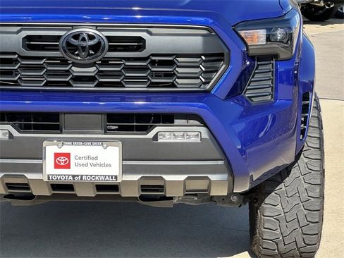 Certified 2025 Toyota Tacoma TRD Sport image 8