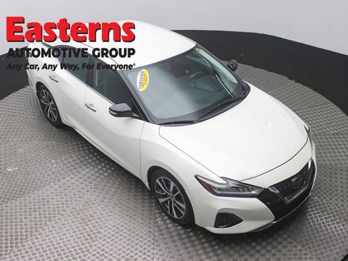 Used 2020 Nissan Maxima 3.5 SV w/ Floor Mat Group image 3