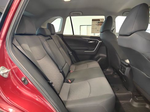 Used 2024 Toyota RAV4 XLE AWD/4WD image 15