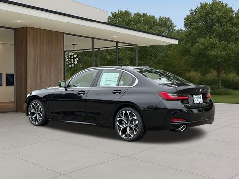 New 2026 BMW 330i Sedan w/ Premium Package image 10