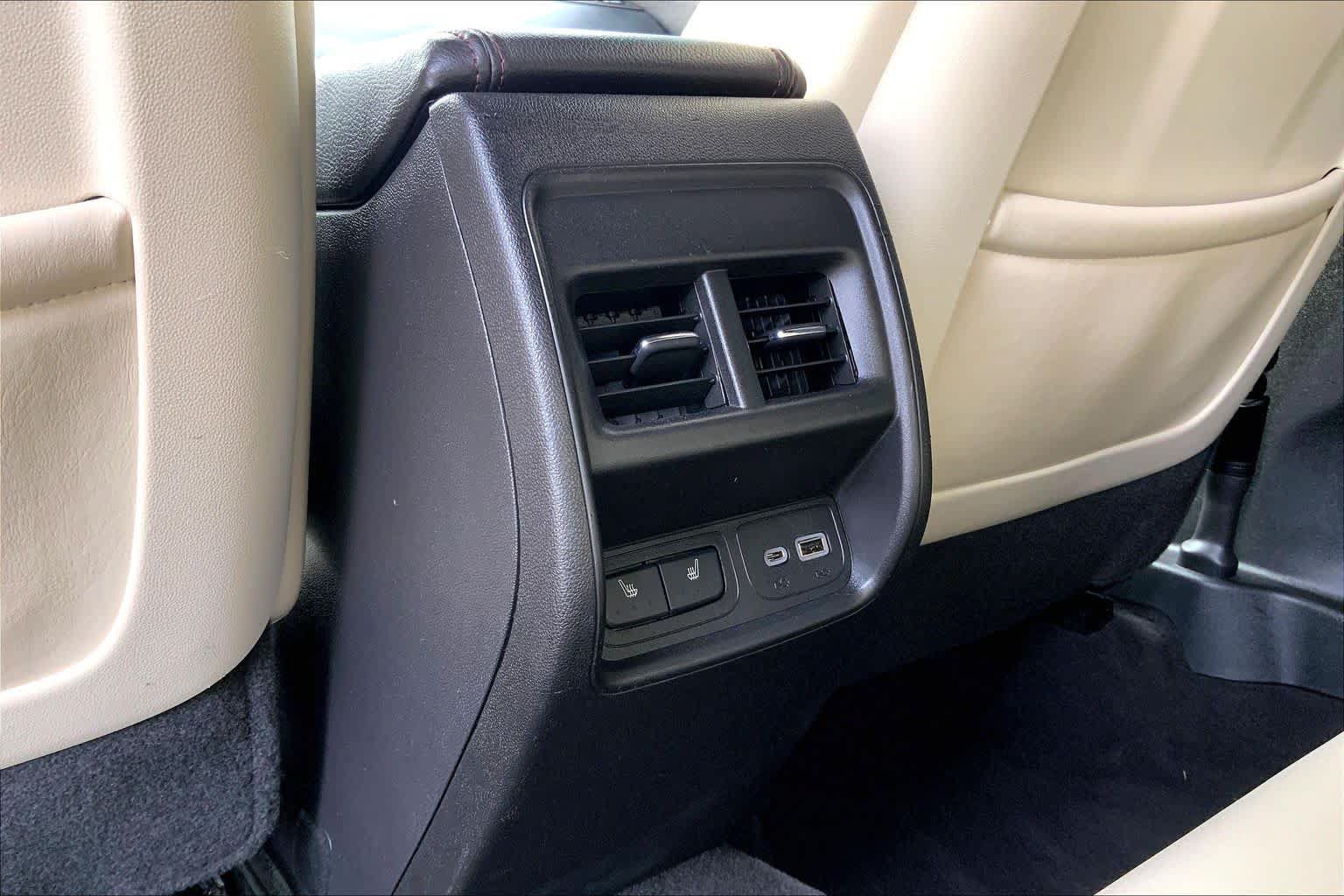 Used 2019 Cadillac XT4 Sport w/ Cold Weather Package AWD/4WD image 67