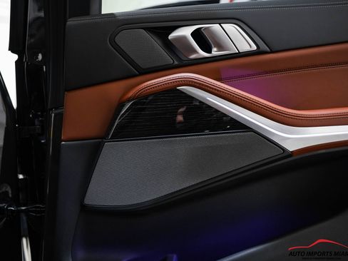 Used 2025 BMW X7 xDrive40i w/ Executive Package image 58