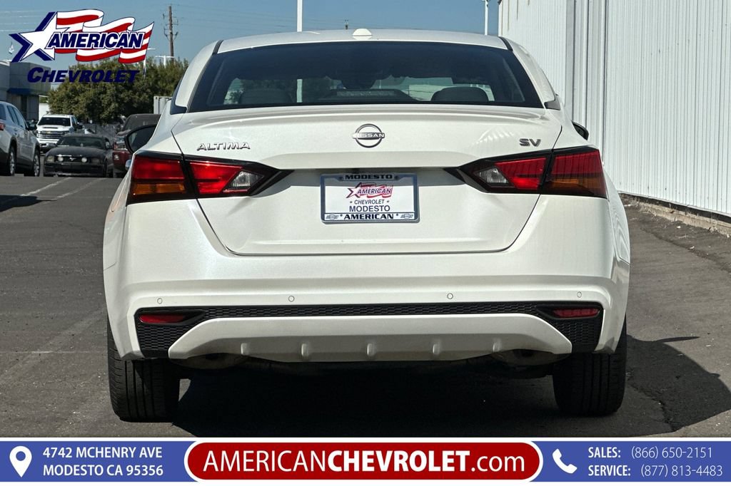 Used 2024 Nissan Altima 2.5 SV FWD image 5
