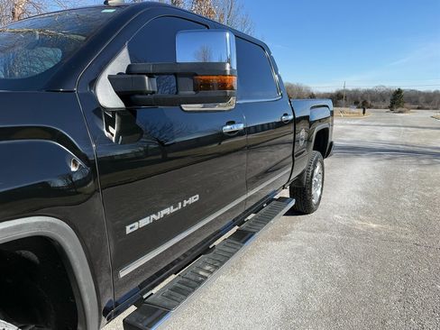 Used 2015 GMC Sierra 2500 Denali image 30