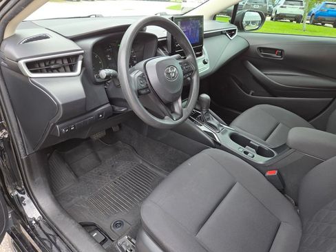 Used 2023 Toyota Corolla LE FWD image 28