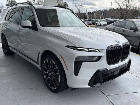 New 2026 BMW X7 xDrive40i w/ Executive Package image 5
