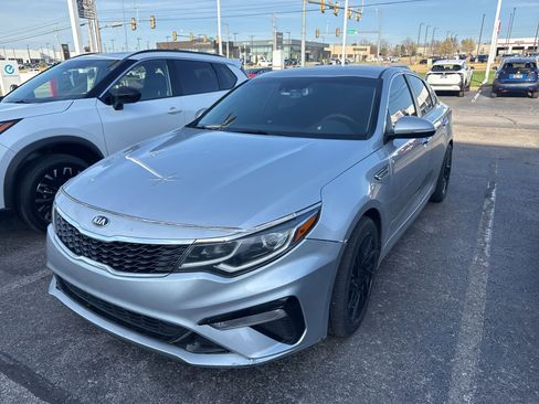 Used 2020 Kia Optima LX image 1