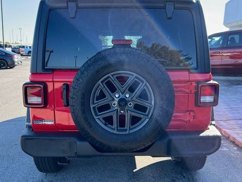 Certified 2025 Jeep Wrangler Sport S image 7