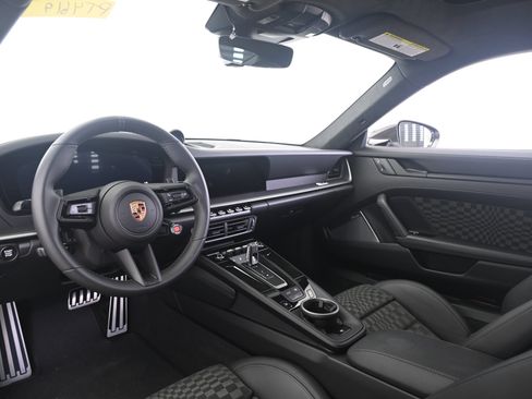 Certified 2026 Porsche 911 Carrera 4 GTS AWD/4WD image 25