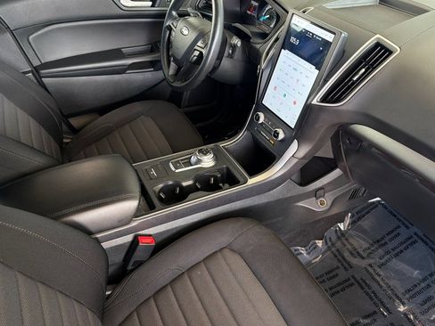Used 2022 Ford Edge SE w/ Black Appearance Package AWD/4WD image 17