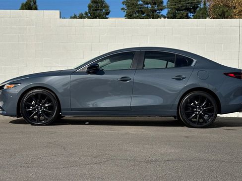 Used 2023 MAZDA MAZDA3 s image 9