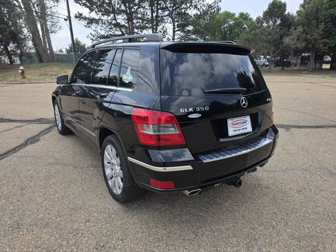 Used 2011 Mercedes-Benz GLK 350 4MATIC image 4