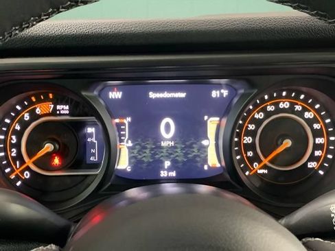 Used 2025 Jeep Wrangler Unlimited Sport AWD/4WD image 29