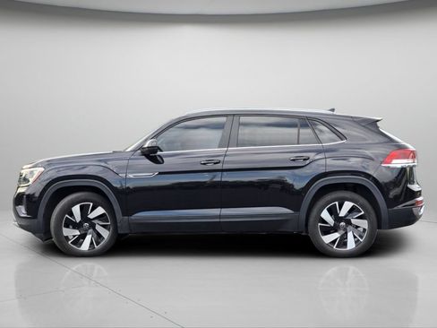 Used 2024 Volkswagen Atlas Cross Sport SE w/ Panoramic Sunroof Package AWD/4WD image 18
