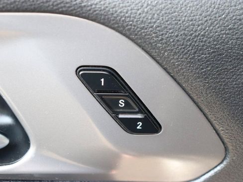 Used 2026 Chrysler Pacifica Select FWD image 55