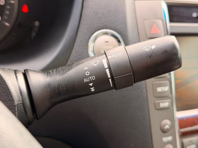 Used 2011 Lexus ES 350 w/ Preferred Accessory Package FWD image 17