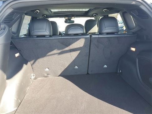 New 2026 Jeep Compass Limited w/ Sun, Sound & Navigation Group image 8