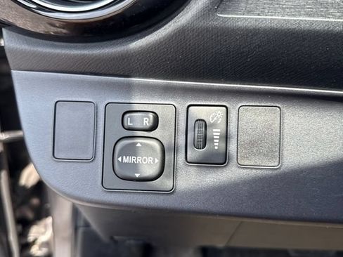 Used 2015 Toyota Prius C Two FWD image 17