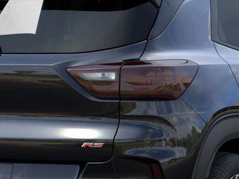 New 2025 Chevrolet TrailBlazer RS w/ Convenience Package image 11
