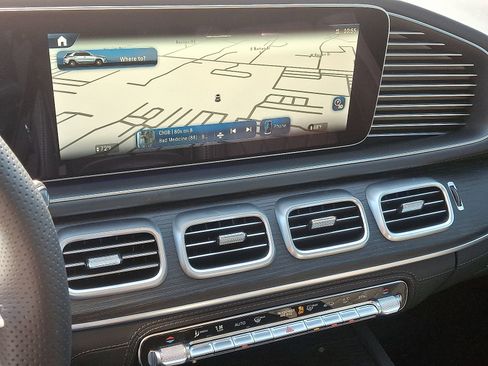 New 2026 Mercedes-Benz GLE 53 AMG 4MATIC image 12