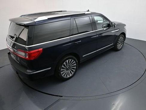 Used 2021 Lincoln Navigator Reserve w/ Luxury Package image 25