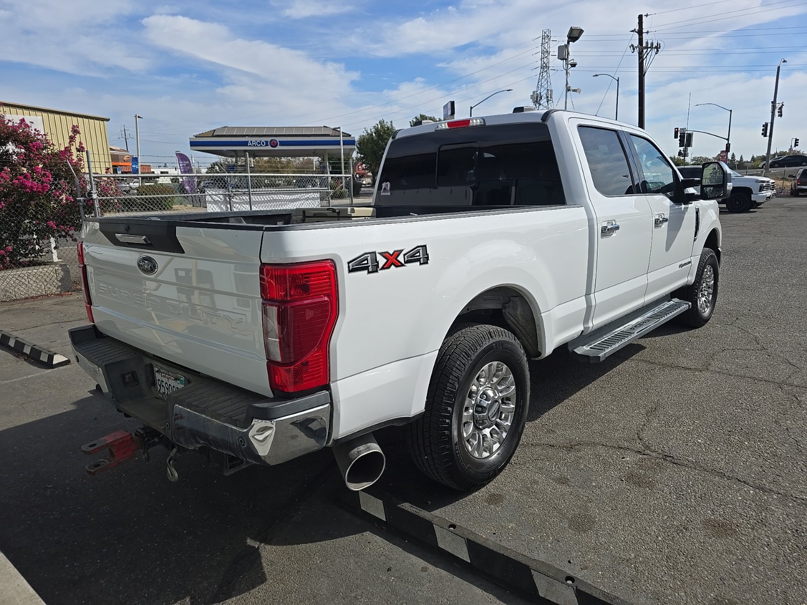 Used 2021 Ford F250 XLT w/ XLT Premium Package AWD/4WD image 3