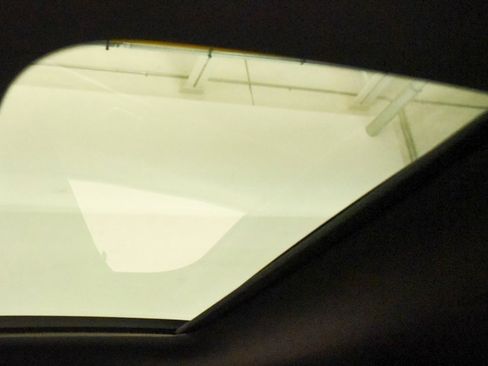 Used 2023 Genesis G70 2.0T w/ Sport Prestige Package image 4