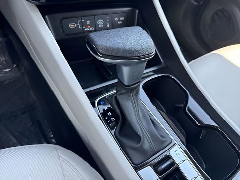 Used 2025 Hyundai Tucson SEL image 16