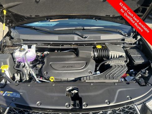 New 2026 Chrysler Pacifica Pinnacle w/ Trailer Tow Group image 11