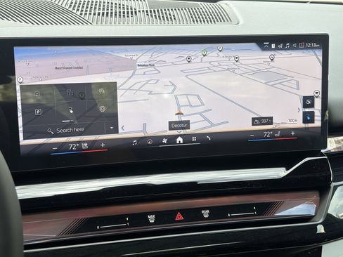 New 2026 BMW i5 eDrive40 w/ Premium Package RWD image 13