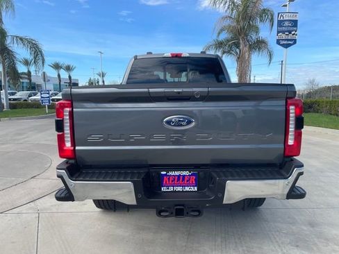 New 2026 Ford F250 Lariat w/ Lariat Ultimate Package image 4