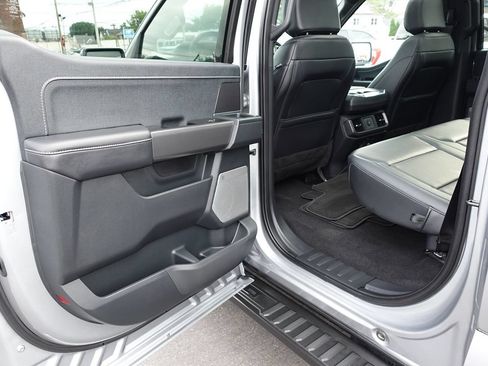 Used 2025 Ford F150 Lariat AWD/4WD image 21