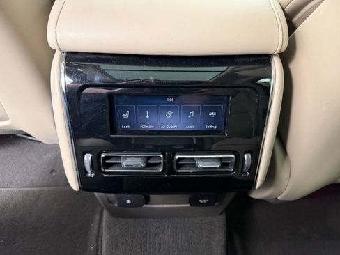 Used 2023 Lincoln Aviator Reserve w/ Equipment Group 201A image 24