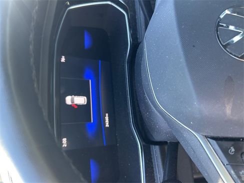 Used 2023 Volkswagen Jetta Sport image 10