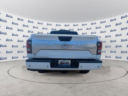 Used 2021 Nissan Titan Platinum Reserve w/ Moonroof Package AWD/4WD image 4