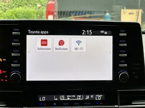 Used 2024 Toyota Sienna XLE w/ XLE Plus Package AWD/4WD image 14