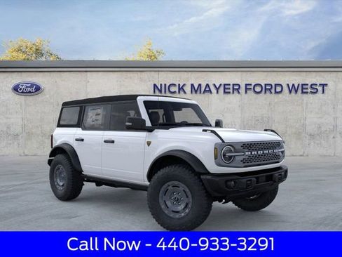 New 2025 Ford Bronco Badlands image 8