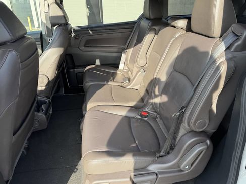 Used 2018 Honda Odyssey EX-L image 15