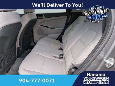 Used 2020 Hyundai Tucson Value FWD image 12