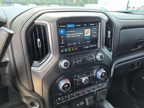 Certified 2020 GMC Sierra 2500 Denali w/ Denali Ultimate Package AWD/4WD image 13