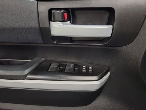 Used 2021 Toyota Tundra SR5 image 20