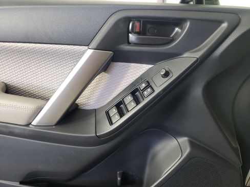 Used 2018 Subaru Forester 2.5i image 26