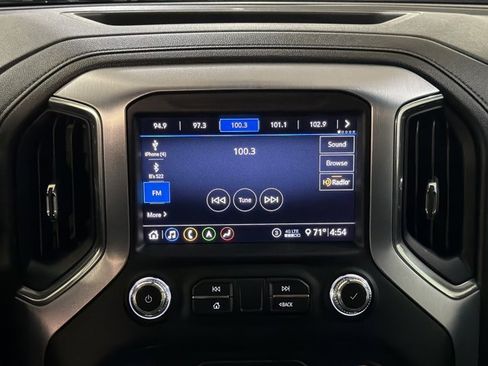 Used 2020 GMC Sierra 1500 SLT w/ SLT Premium Plus Package AWD/4WD image 31