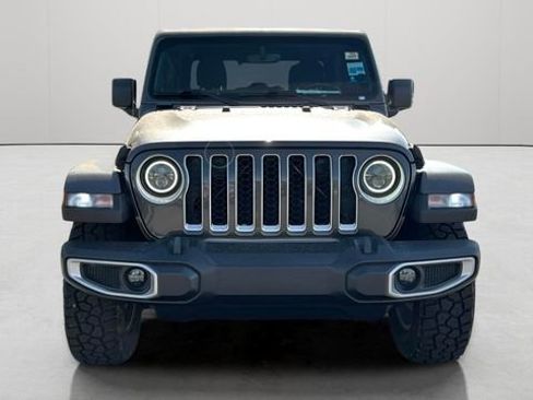 Used 2021 Jeep Gladiator Overland AWD/4WD image 10