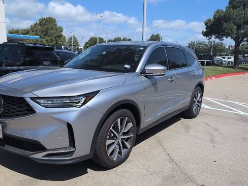 Used 2025 Acura MDX FWD w/ Technology Package image 2