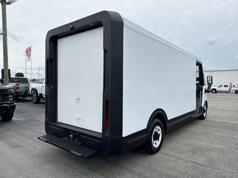 Used 2024 Chevrolet Brightdrop 600 w/ Battery Pack, Max Range AWD/4WD image 5