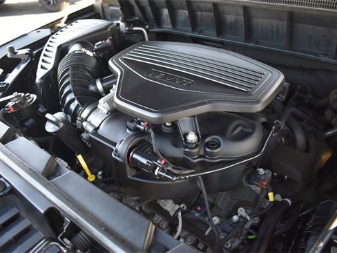 Certified 2019 GMC Acadia SLT image 40