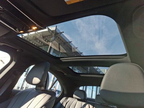 Used 2026 Mercedes-Benz E 350 4MATIC Sedan image 10